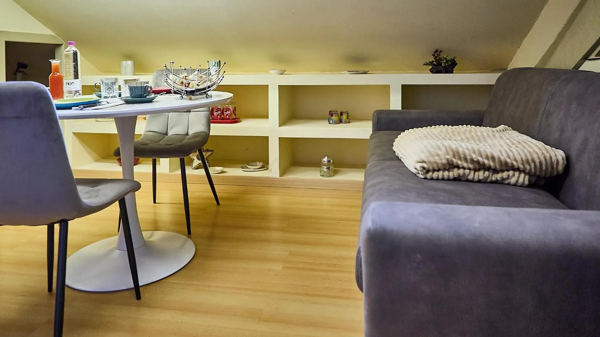 Brera - Tiny Studio Milano